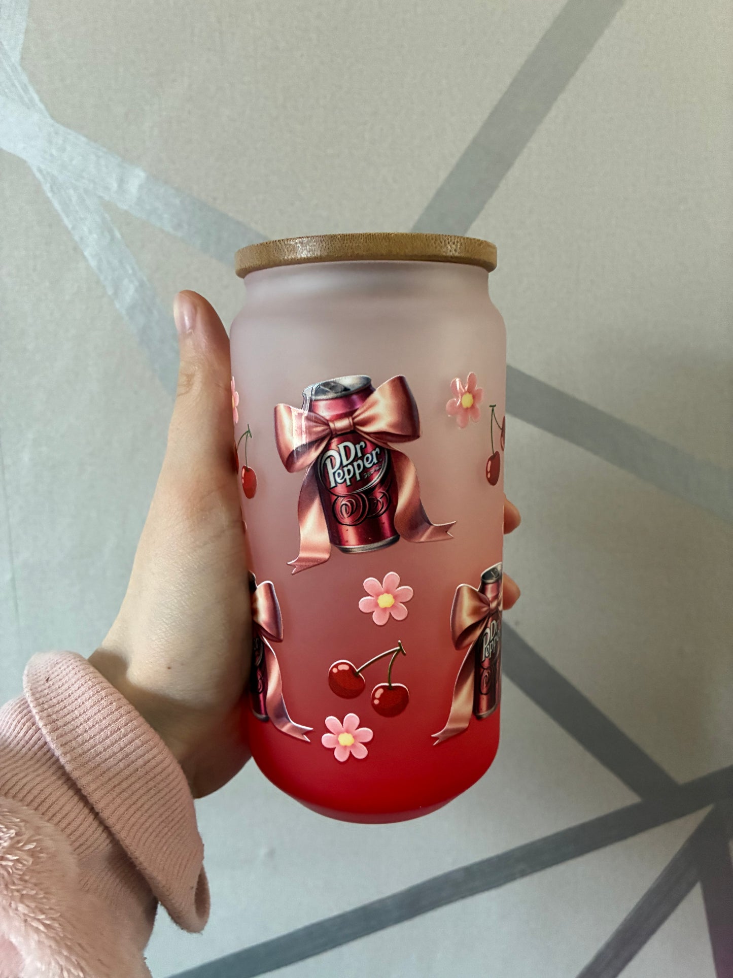 Dr Pepper red ombre 16oz glass can