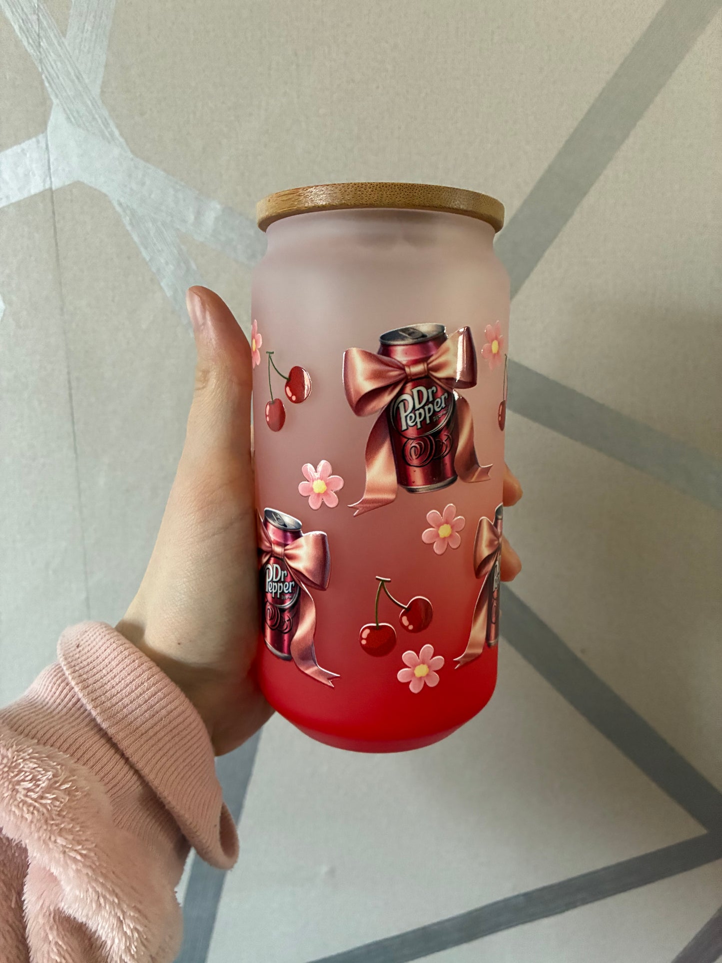 Dr Pepper red ombre 16oz glass can